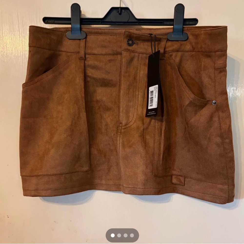 Lioness Miami Vice Mini Skirt Sepia Size Medium. Ideal for Fall/ Winter Season